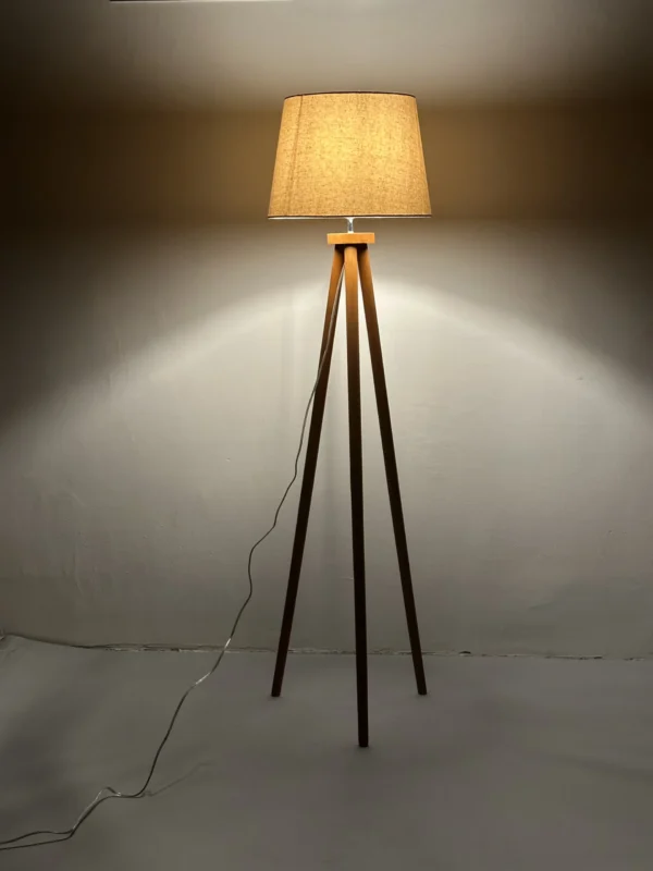 bedroom floor lamp